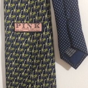 Thomas Pink Accessories - —SOLD—Thomas Pink Men’s Designer Tie Giraffe Thomas Pink Accessories - —SOLD—Thomas Pink Men’s Designer Tie Giraffe